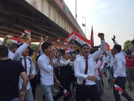 خريجو الكليات يطالبون بانصافهم